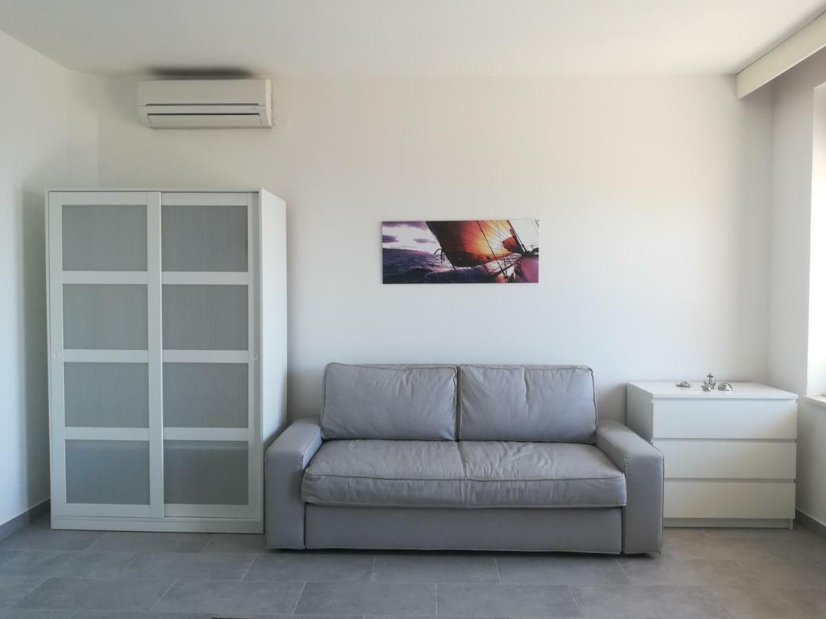 Villa Adagio Apartments サマティン エクステリア 写真